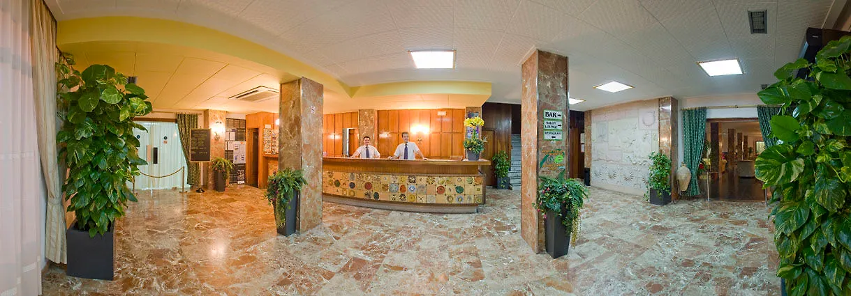 Hotel Tropical San Antonio  3*, San Antonio (Ibiza) Spain